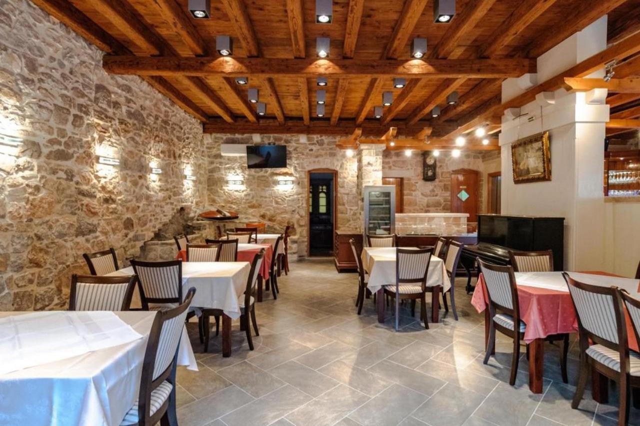 Rooms Miron - Adults Only Sumartin Exterior photo